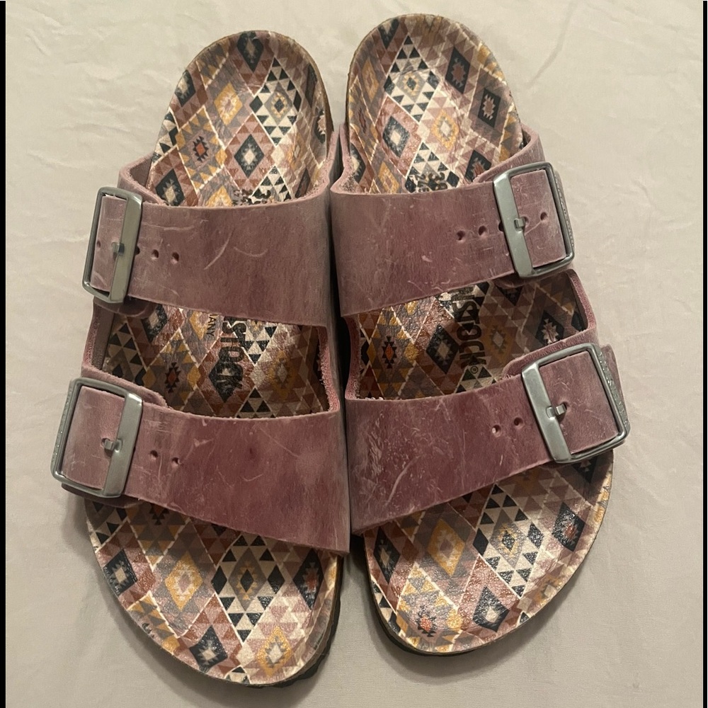 BRAND NEW Arizona Birkenstocks